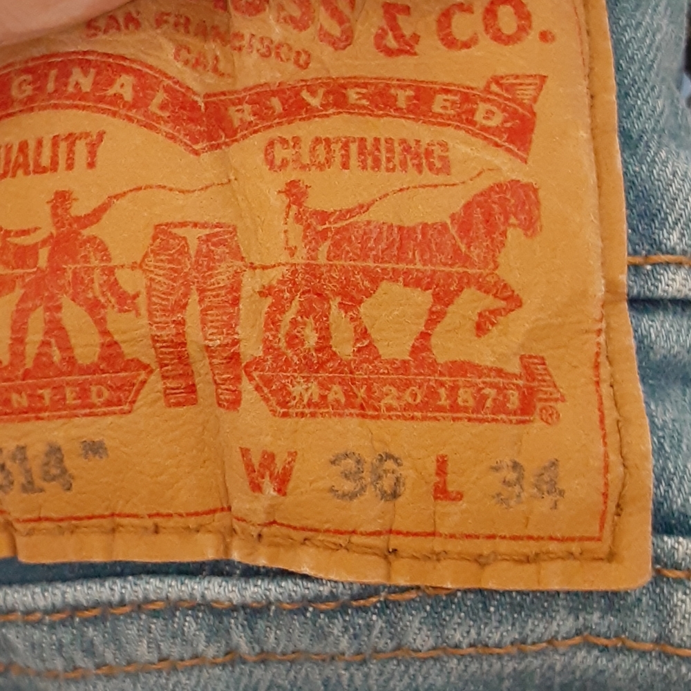 Levi jeans